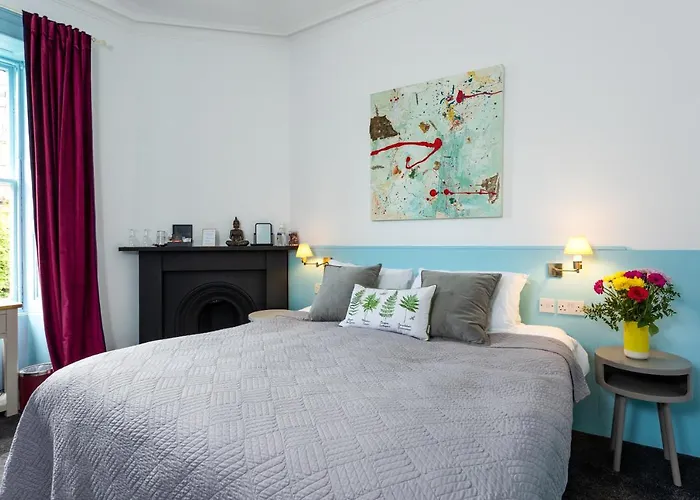 New Town Guest House (Adults Only)