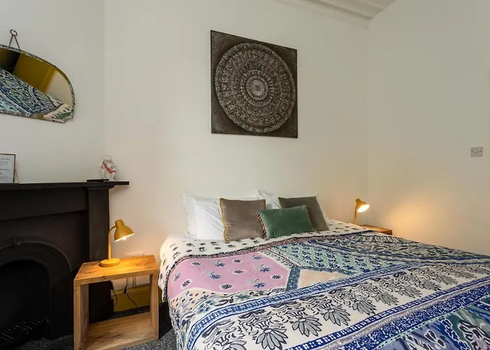 New Town Guest House (Adults Only)